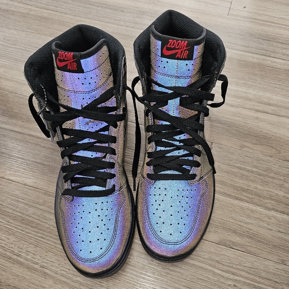 Size 10 Jordan 1 Retro High Zoom Fearless - Picture 7 of 10